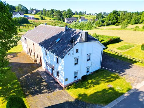 Charmantes Wohnhaus in ruhiger Lage von Büllingen – mit Ausbaupotenzial und Garten