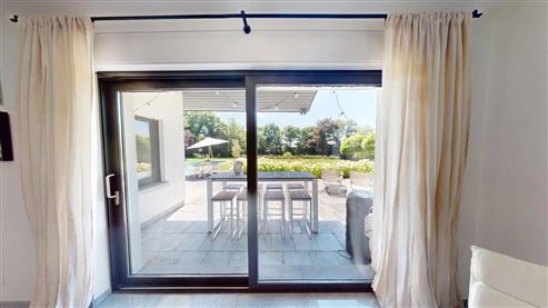 Repräsentative Luxusvilla für höchste Ansprüche – mit Außenpool, Sauna und ausbaubarer Dépendance in idyllischer Traumlage nahe Aachen