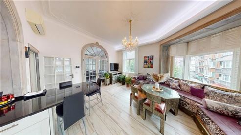 Ein echtes Liebhaberstück! Großzügige Wohnung mit Komfort und Eleganz im historischen Zentrum von Lüttich