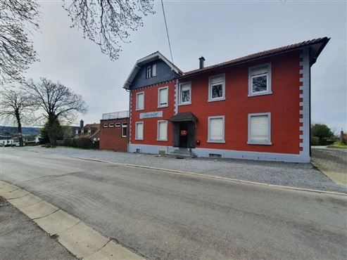 Tradition trifft Potenzial: Die ideale Immobilie für Ihr neues Erfolgsprojekt als Mehrfamilienhaus, HORECA- oder Büroprojekt in naturnaher Lage
