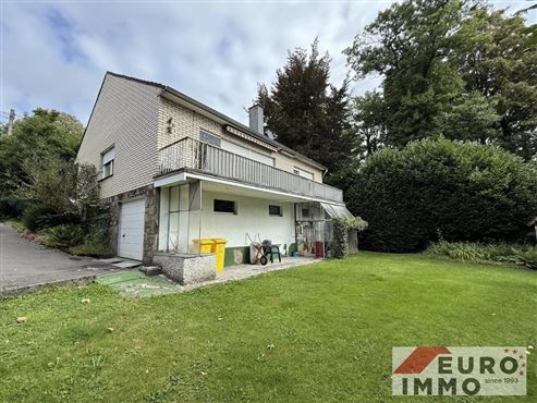 Potenzial in bester Grün- und Grenzlage – Ihr neues Zuhause flexibel nutzbar als Ein-oder Zweifamilienhaus.