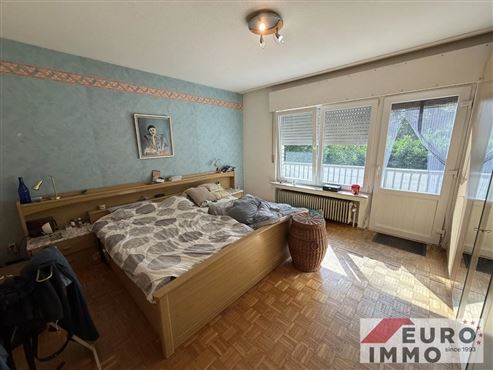 Potenzial in bester Grün- und Grenzlage – Ihr neues Zuhause flexibel nutzbar als Ein-oder Zweifamilienhaus.