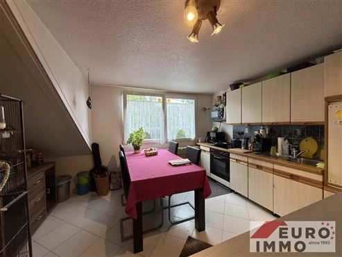 Potenzial in bester Grün- und Grenzlage – Ihr neues Zuhause flexibel nutzbar als Ein-oder Zweifamilienhaus.