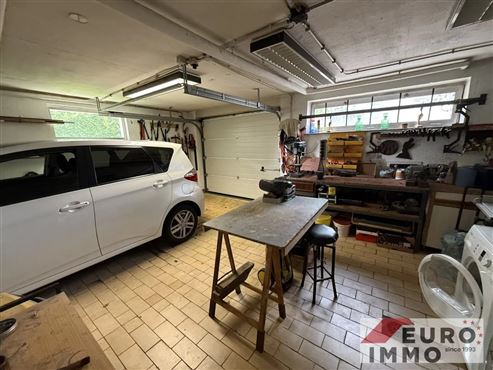 Potenzial in bester Grün- und Grenzlage – Ihr neues Zuhause flexibel nutzbar als Ein-oder Zweifamilienhaus.