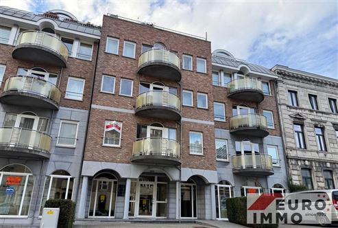 Ihre ideale Starterwohnung oder ein rentables Investment in Eupen: Charmante 1-Schlafzimmer-Wohnung mit Balkon und Tiefgaragenstellplatz –