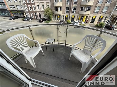 Ihre ideale Starterwohnung oder ein rentables Investment in Eupen: Charmante 1-Schlafzimmer-Wohnung mit Balkon und Tiefgaragenstellplatz –