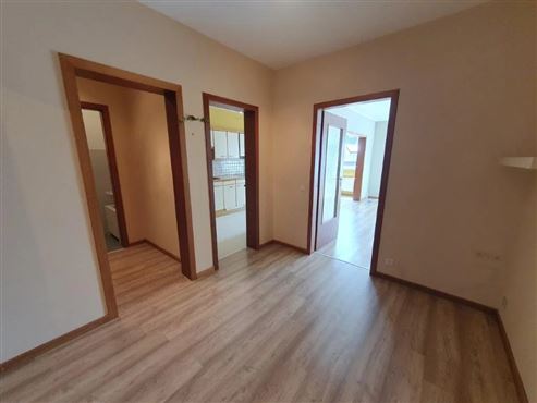 Zentrumsnah wohnen mit Komfort – Stadtwohnung mit Balkon & Garage