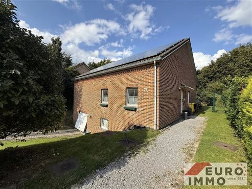 Eleganz & Exklusivität: Einfamilienhaus mit modernem Wohnkomfort, Energieeffizienz & Wohlfühlambiente in idyllischer, grenznaher Lage