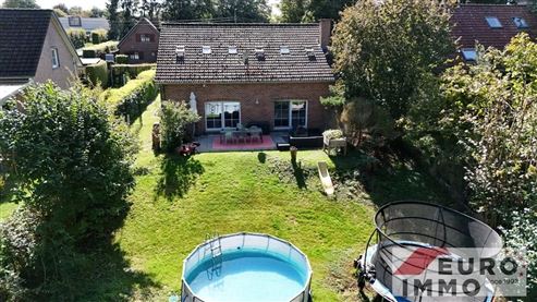 Eleganz & Exklusivität: Einfamilienhaus mit modernem Wohnkomfort, Energieeffizienz & Wohlfühlambiente in idyllischer, grenznaher Lage
