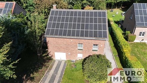 Eleganz & Exklusivität: Einfamilienhaus mit modernem Wohnkomfort, Energieeffizienz & Wohlfühlambiente in idyllischer, grenznaher Lage