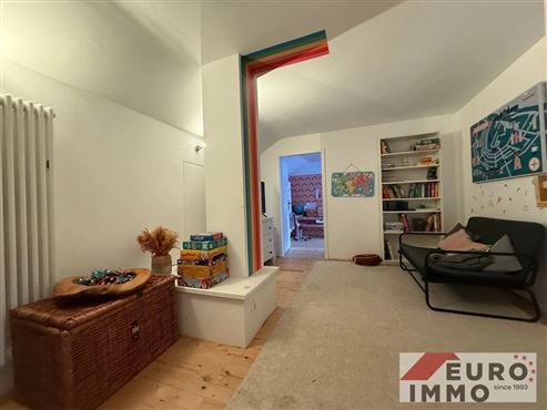 Eleganz & Exklusivität: Einfamilienhaus mit modernem Wohnkomfort, Energieeffizienz & Wohlfühlambiente in idyllischer, grenznaher Lage