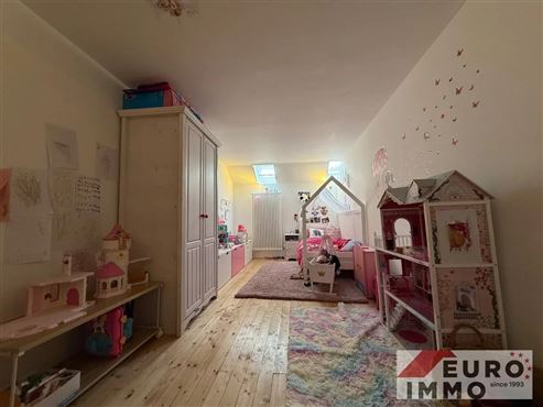 Eleganz & Exklusivität: Einfamilienhaus mit modernem Wohnkomfort, Energieeffizienz & Wohlfühlambiente in idyllischer, grenznaher Lage