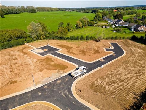 NEUWEIDE Raeren – Bauen & Wohnen, wo Natur und Grenznähe sich verbinden ( LOS 22)