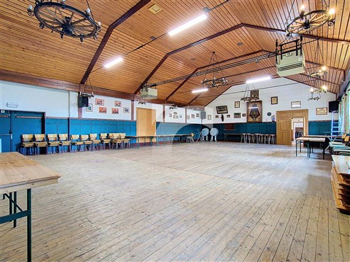Café/Saal & Wohnung - WEYWERTZ