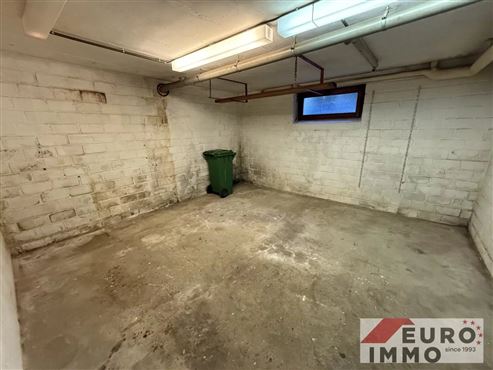 Einfamilienhaus mit Potenzial – renovierungsbedürftige Doppelhaushälfte in ruhiger Lage