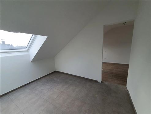 Zentrale Dachgeschosswohnung mit Charme und Stil – alle Bequemlichkeiten direkt vor der Tür