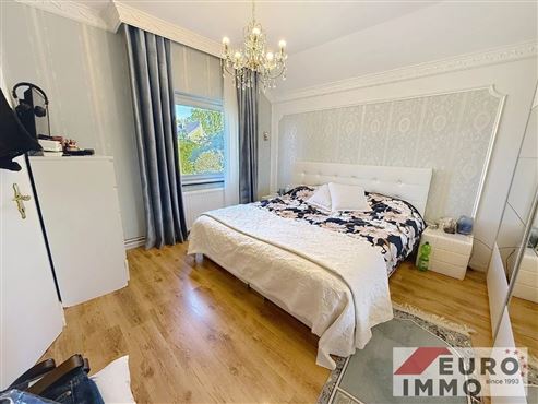 Chic, stilvoll und zentral – freistehendes Einfamilienhaus mit Garten in Eupen
