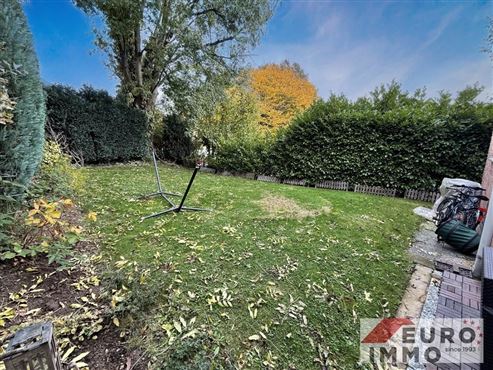 Zeitloses Reiheneckhaus mit Garage und Garten im deutsch-belgischen Grenzgebiet – ein Zuhause zum Wohlfühlen!