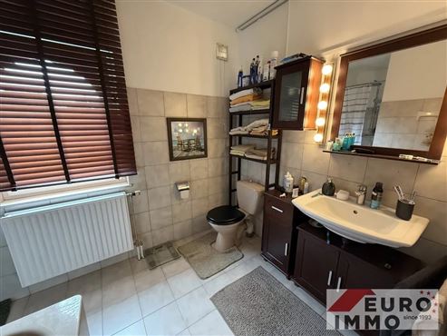 Zeitloses Reiheneckhaus mit Garage und Garten im deutsch-belgischen Grenzgebiet – ein Zuhause zum Wohlfühlen!