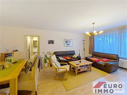Solide Kapitalanlage oder neues Zuhause? Gepflegte Stadtwohnung mit Balkon und Garage