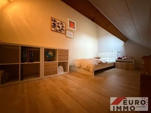 Willkommen in Ihrer exklusiven Familienvilla mit höchstem Wohnkomfort in naturverbundener Lage