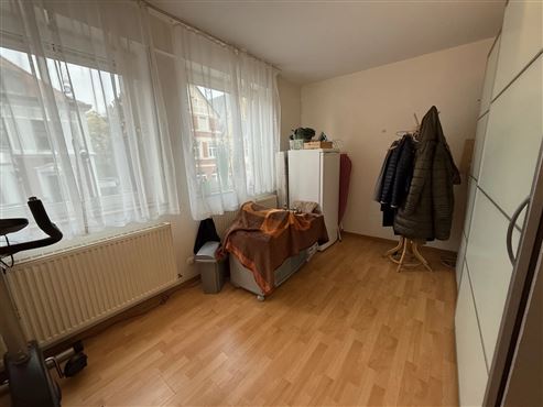 Im Herzen von Eupen – zeitgemäße und elegante Stadtwohnung mit großer Terrasse, Parkblick, Tiefgaragenstellplatz und Keller!