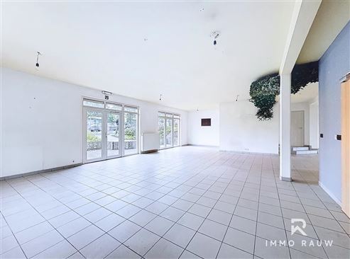 Individuell gestaltbare Wohnung im Zentrum von Sankt Vith – Raum für Ihre Ideen!