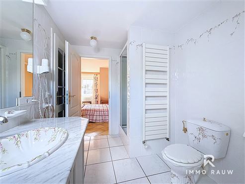 OPTION: Attraktive  Immobilie mit 5 Wohneinheiten in Weywertz - Vielseitige Nutzungsmöglichkeiten!
