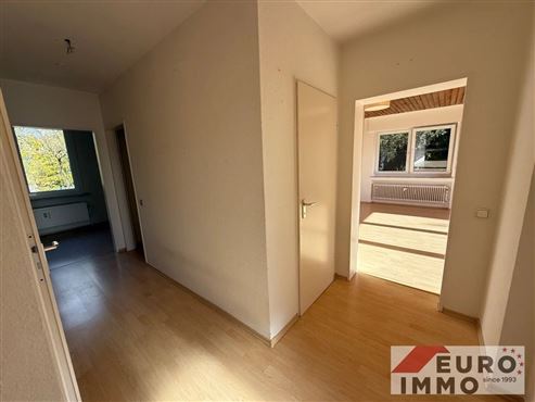 Starter-Immobilie für Naturliebhaber, Ruhesuchende und Grenzpendler – charmante Eigentumswohnung mit Garage in idyllischer Lage von Grünthal