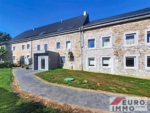 Stilvolles und modernes Wohnen nahe aller Annehmlichkeiten im Grenzgebiet – Duplex-Wohnung mit Gartennutzung und Garage