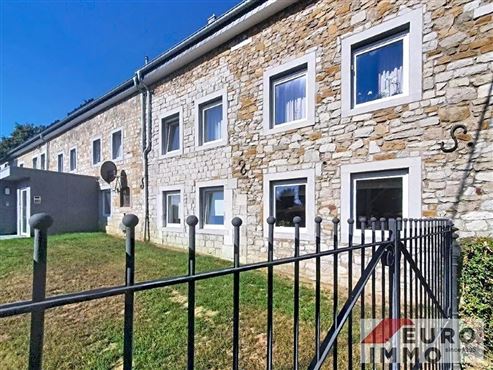 Stilvolles und modernes Wohnen nahe aller Annehmlichkeiten im Grenzgebiet – Duplex-Wohnung mit Gartennutzung und Garage