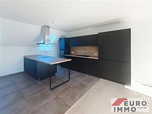 Stilvolles und modernes Wohnen nahe aller Annehmlichkeiten im Grenzgebiet – Duplex-Wohnung mit Gartennutzung und Garage