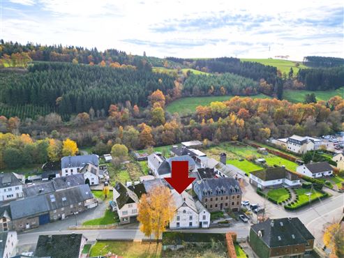 Einzigartige Immobilie im Herzen von Burg-Reuland – Ehemaliges Gasthaus mit Burgblick