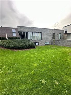 Exklusive Duplex-Wohnung mit Bungalow Charakter in begehrter Wohnlage: Stadtnah, ruhig und umgeben von Natur – Waldnähe inklusive