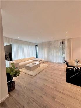 Exklusive Duplex-Wohnung mit Bungalow Charakter in begehrter Wohnlage: Stadtnah, ruhig und umgeben von Natur – Waldnähe inklusive