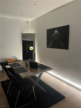 Exklusive Duplex-Wohnung mit Bungalow Charakter in begehrter Wohnlage: Stadtnah, ruhig und umgeben von Natur – Waldnähe inklusive