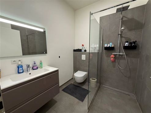 Exklusive Duplex-Wohnung mit Bungalow Charakter in begehrter Wohnlage: Stadtnah, ruhig und umgeben von Natur – Waldnähe inklusive