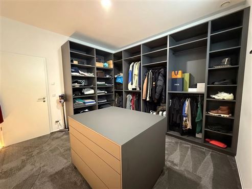 Exklusive Duplex-Wohnung mit Bungalow Charakter in begehrter Wohnlage: Stadtnah, ruhig und umgeben von Natur – Waldnähe inklusive