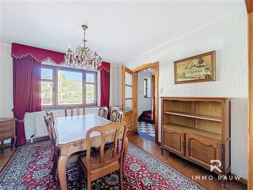 VERKAUFT: Großzügiges Wohnhaus mit Ausbaumöglichkeiten zu verkaufen - Zentrale Lage in Recht!