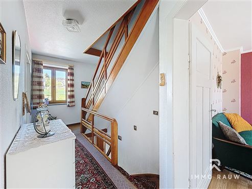 VERKAUFT: Großzügiges Wohnhaus mit Ausbaumöglichkeiten zu verkaufen - Zentrale Lage in Recht!