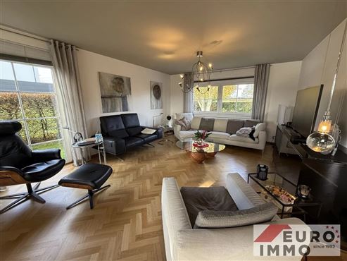 Ein Haus – zwei Wohneinheiten: Gepflegtes EFH mit separater Einliegerwohnung in grüner, ruhiger Lage und schneller Anbindung an zahlreiche Annehmlichkeiten