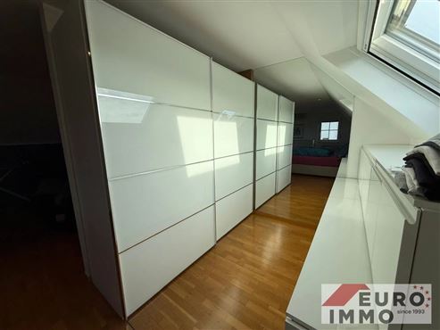 Ein Haus – zwei Wohneinheiten: Gepflegtes EFH mit separater Einliegerwohnung in grüner, ruhiger Lage und schneller Anbindung an zahlreiche Annehmlichkeiten