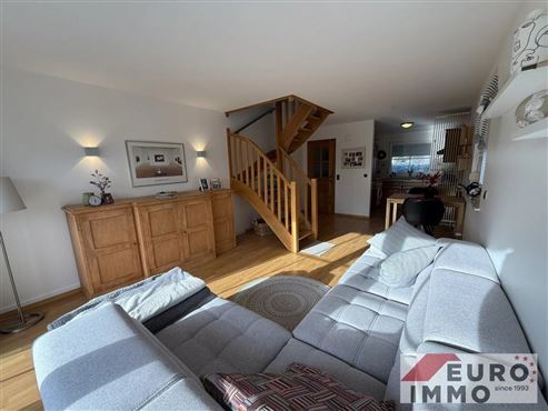 Ein Haus – zwei Wohneinheiten: Gepflegtes EFH mit separater Einliegerwohnung in grüner, ruhiger Lage und schneller Anbindung an zahlreiche Annehmlichkeiten