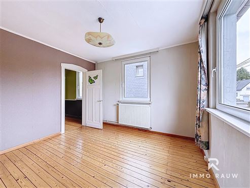 Ihr neues Zuhause mit Garten - Zentrumsnahes Wohnhaus in Sankt Vith zu verkaufen!