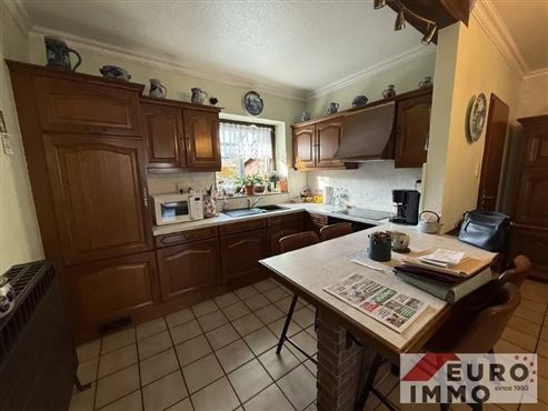 Ein kleines Juwel im Herzen von Membach: Charme und Authentizität in idealer Lage, die dörfliche Ruhe, Natur und hervorragende Erreichbarkeit vereint