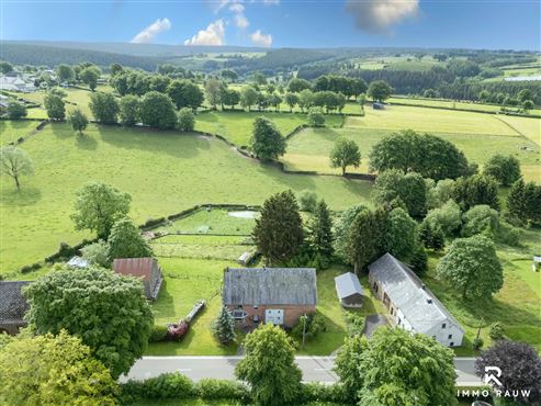 Wohnhaus mit Scheune und großem Garten zu verkaufen - Ihr neues Zuhause in Krinkelt!