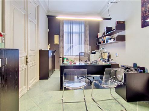 Multidisziplinäre Praxis oder Bürofläche - MONTZEN