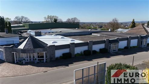 Vielseitig nutzbare Lager-, Büro und Verkaufshalle mit optimaler Anbindung an Deutschland und Autobahn