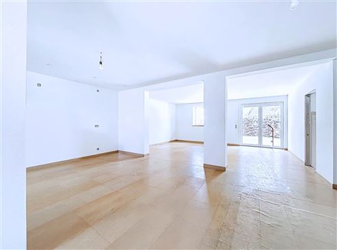 OPTION: Neuwertige Erdgeschosswohnung in Rocherath zu verkaufen!