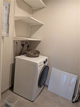 Zeitgemäßes Wohnen mit Komfort und optimaler Urbananbindung – mit Terrasse, Fernblick und Tiefgaragenstellplatz